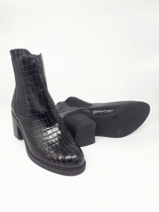 Botine piele naturala croco-lucios cu elastic [3]