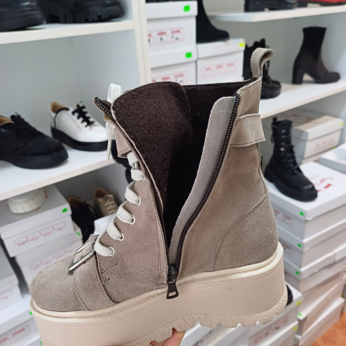 Ghete Amanda cu catarame din piele naturala velur [2]