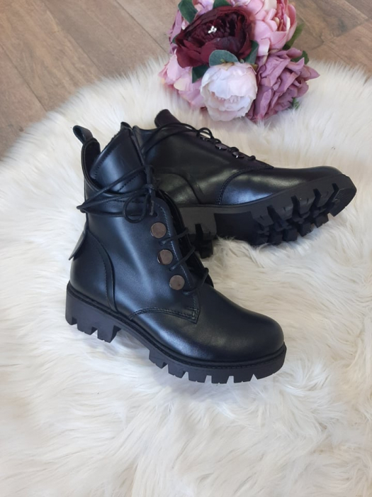 Ghete din piele cu butoni-negru box [2]