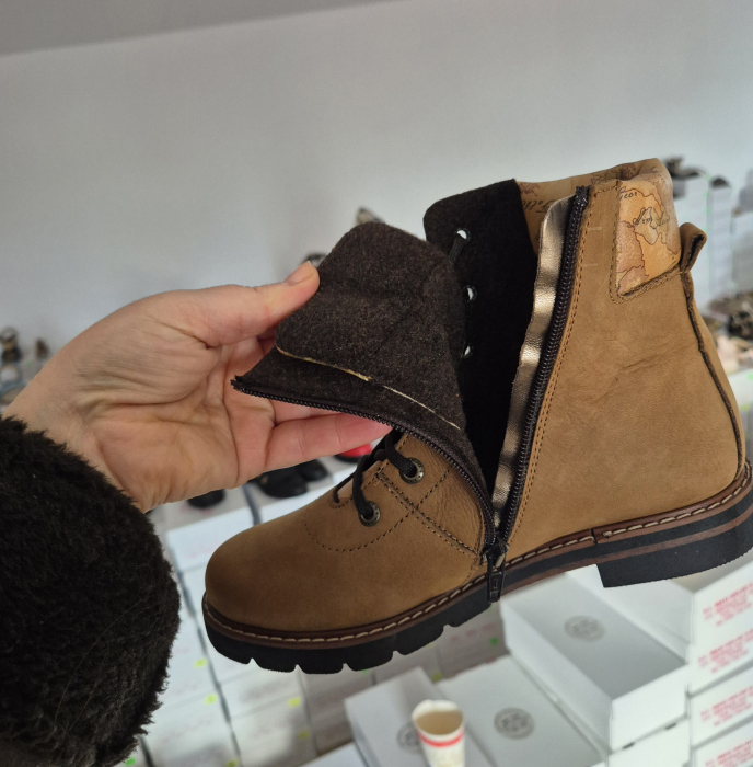 Ghete tip insuleta piele nabuc [3]