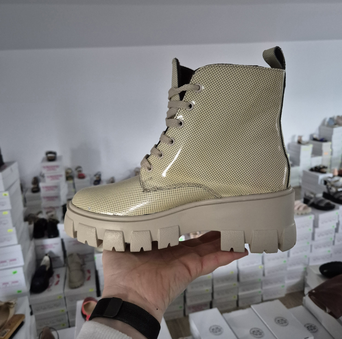 Ghete tip insuleta piele lacuita [2]