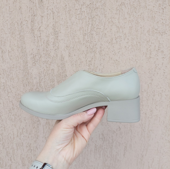 Pantofi din piele naturală cu elastic [2]