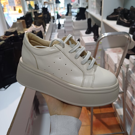 Pantofi Sport - Adidas din piele naturala Asty