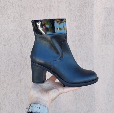 Botine și cizme scurte - Botine damă piele naturală negru cu lac
