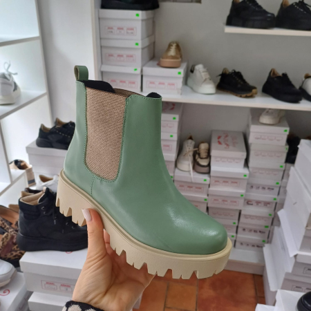 Botine și cizme scurte - Botine din piele naturala cu elastic