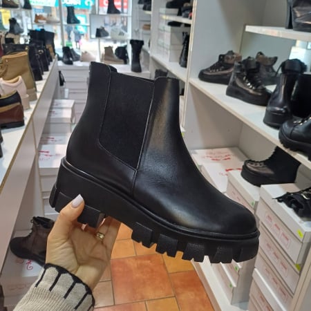 Femei - Botine din piele naturala cu elastic - Melania