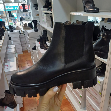 Botine din piele naturala cu elastic - Melania [1]