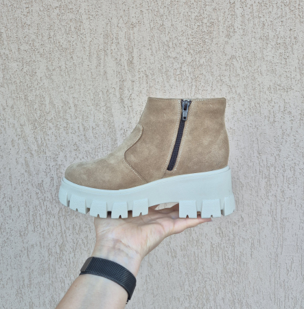 Botine scurte piele întoarsă - platformă [1]