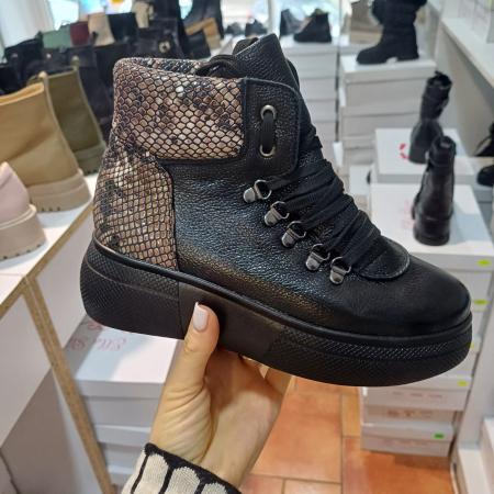 Ghete și bocanci - Ghete giuly  din piele naturală