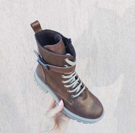 Ghete astra  baretă din piele întoarsă [2]