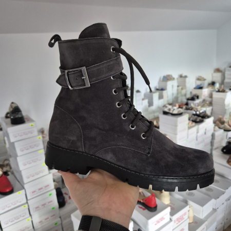 Ghete cu catarama din piele naturala velur [0]