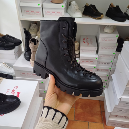 Ghete și bocanci - Ghete cu șiret din vârf piele naturala