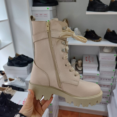 Ghete din piele bizonata Miruna cu o catarama [1]