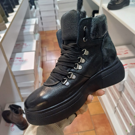 Ghete Giuly  din piele naturală [1]