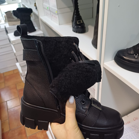 Ghete Melania din piele bizonata cu catarame [5]