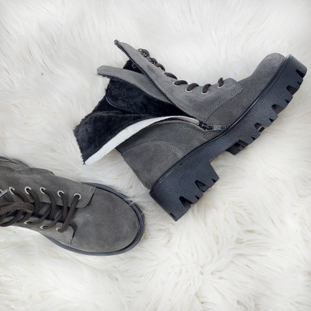 Ghete Miruna din piele întoarsă [1]