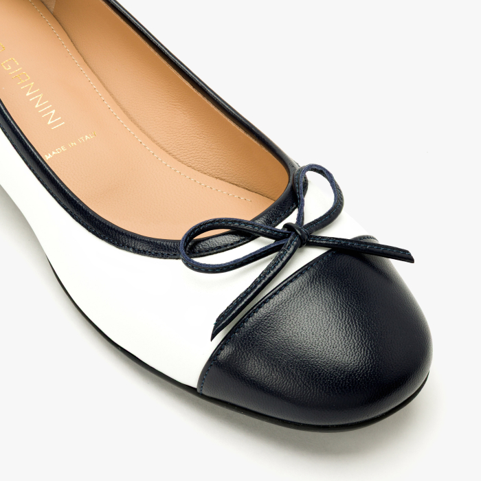 Pantofi Dama Eleganti, Piele Naturala Alba, Varf Contrastant Bleumarin, Toc Bloc 3 cm, Angelo Giannini 3026 [4]