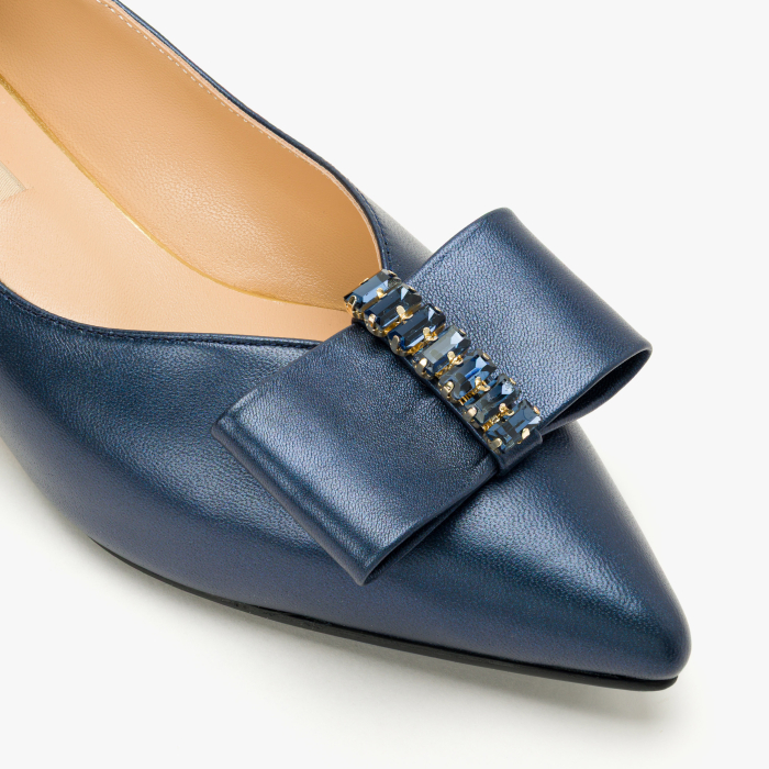 Pantofi Dama Eleganti din Piele Naturala Bleumarin Metalizat, Funda Decorativa, Cristale Albastre si Toc Auriu Striat 2 cm, Renzoni 8885 [4]
