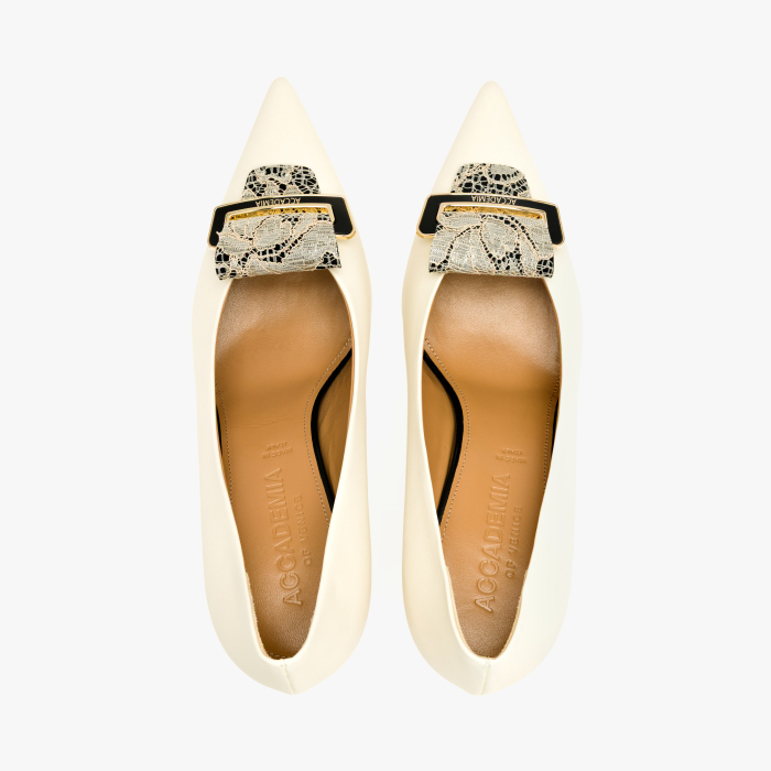 Pantofi Dama Eleganti, Piele Naturala Bej, Toc Stiletto 8 cm si Aplicatie din Dantela, Accademia 3913 [3]