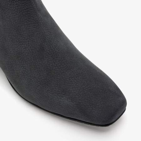 Ghete Dama Elegante din Nabuc, Culori Negru si Maro, Sezon Toamna-Iarna, Moda di Fausto 67641 [2]