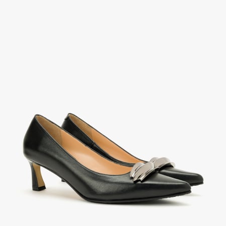 Pantofi Dama Eleganti - Pantofi Dama Eleganti din Piele Naturala Neagra, Finisaj Netedm Accesorriu Metalic, Toc Subtire 5 cm, Renzoni 9012