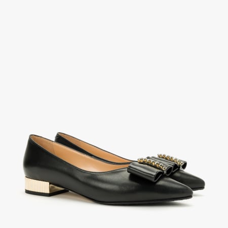 Pantofi Dama Eleganti - Pantofi Dama Eleganti din Piele Naturala Neagra, Toc Comod 2 cm, Varf Ascutit, Cristale Negre, Renzoni 8885