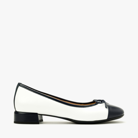 Pantofi Dama Eleganti, Piele Naturala Alba, Varf Contrastant Bleumarin, Toc Bloc 3 cm, Angelo Giannini 3026 [1]