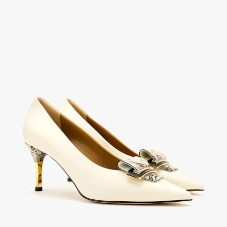 Pantofi Dama Eleganti - Pantofi Dama Eleganti, Piele Naturala Bej, Toc Stiletto 8 cm si Aplicatie din Dantela, Accademia 3913