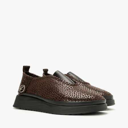 Pantofi Dama - Pantofi Damă Slip-On din Piele Maro Ștanțata, Textură Lucioasă și Talpă Comodă de 4 cm, LAB Milano by Renzoni 794LAB600