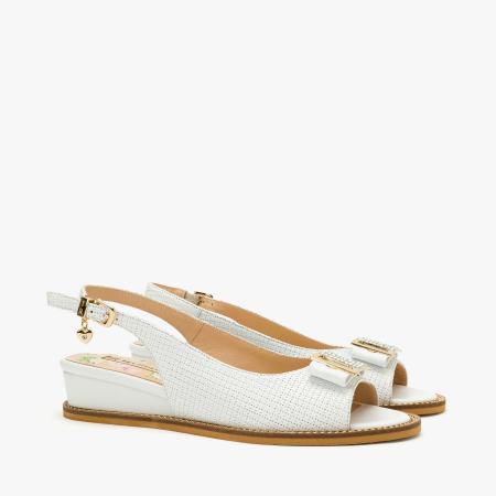 Incaltaminte Dama - Sandale Dama Casual-Elegante, Piele Naturala Alba Perforata, Bareta Slingback Reglabila, Talpa Ortopedica Comoda 3 cm, Renzoni 8382