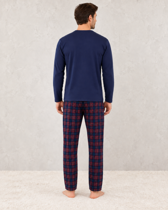 Pijama barbati bleumarin cu pantaloni in carouri rosii, bluza cu maneca lunga [2]