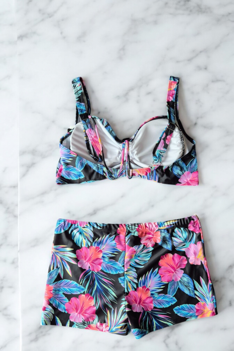 Costum baie dama 2 piese, marime mare, slipi tip pantaloni scurti, floral multicolor f2502 [3]