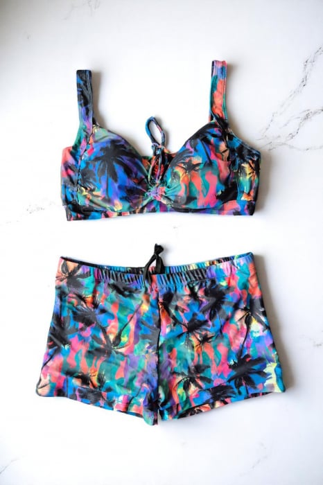 Costum baie dama 2 piese, marime mare, slipi tip pantaloni scurti, albastru tropical M5007 [2]