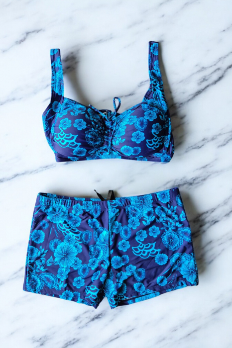 Costum baie dama 2 piese, marime mare, slipi tip pantaloni scurti, albastru Amelie 7128 [2]