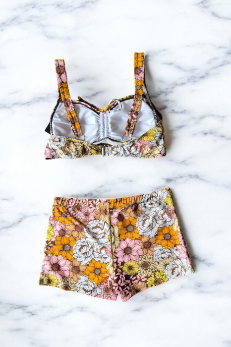 Costum Baie Doua piese, slipi tip pantaloni scurti, sutien bustiera, multicolor floral 2296 [3]
