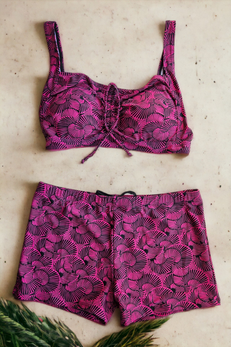 Costum de baie 2 piese, marime mare, cu slipi tip pantaloni scurti, sutien bustiera, multicolor, Atlantiss embody.ro [2]
