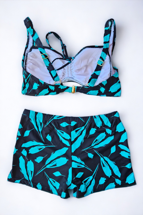 Costum de baie 2 piese, marime mare, cu slipi tip pantaloni scurti, sutien bustiera, albastru, palms embody.ro [3]