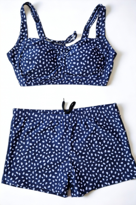 Costum de baie 2 piese, marime mare, cu slipi tip pantaloni scurti, sutien bustiera, bleumarin, Iris embody.ro [2]