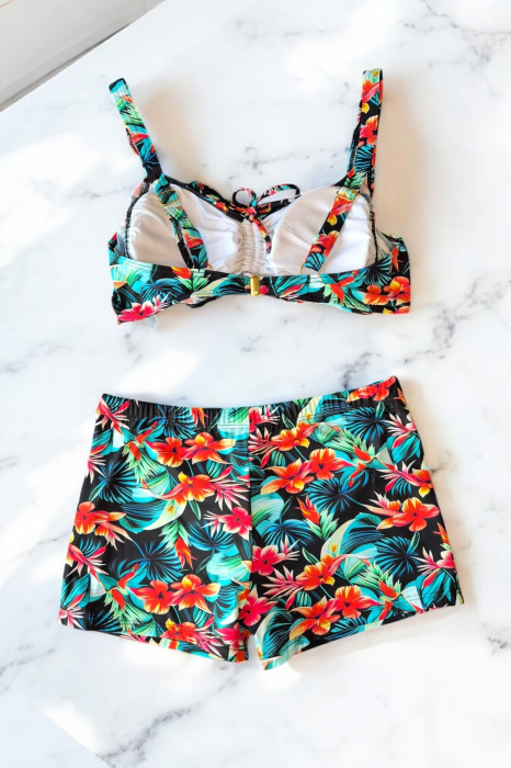 Costum de baie 2 piese, marime mare, cu slipi tip pantaloni scurti, sutien bustiera, embody.ro [3]