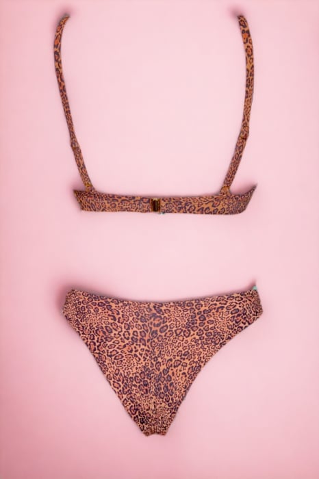 Costume de baie din 2 piese, slip brazilian, imprimeu animal print, maro, Sexy Leo embody.ro [3]