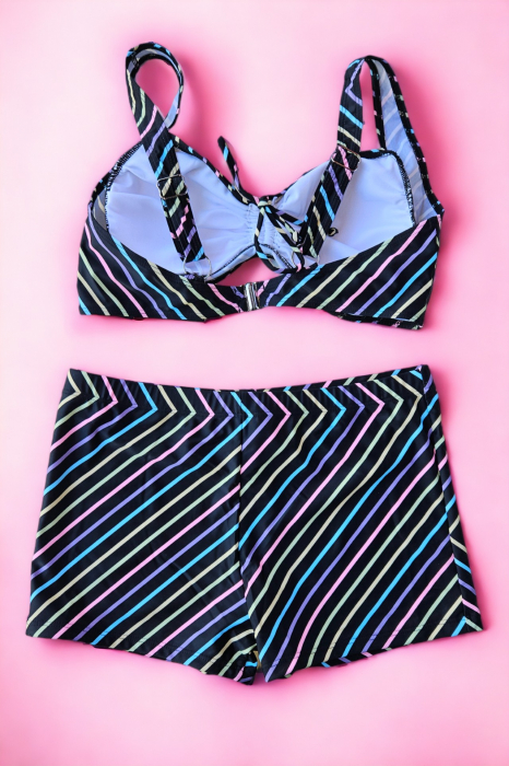 Costum de baie 2 piese, marime mare, cu slipi tip pantaloni scurti, sutien bustiera, multicolor, Amalfi embody.ro [3]