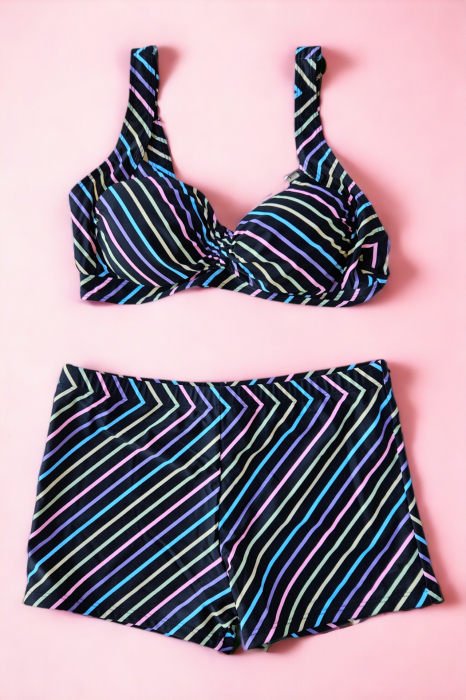Costum de baie 2 piese, marime mare, cu slipi tip pantaloni scurti, sutien bustiera, multicolor, Amalfi embody.ro [2]