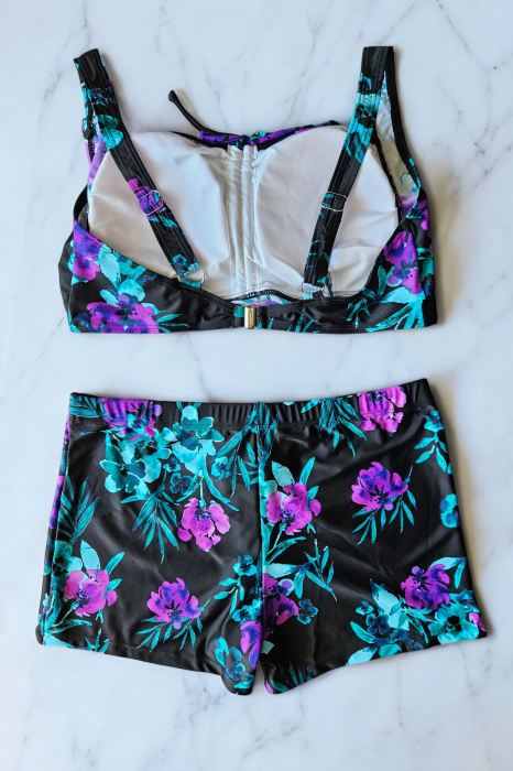 Costum de baie 2 piese, marime mare, cu slipi tip pantaloni scurti, sutien bustiera, negru/turcoaz-embody.ro [3]