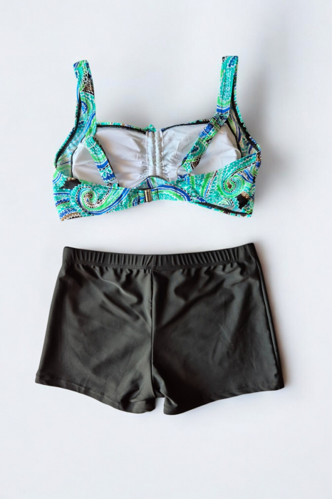 Costum de baie 2 piese, marime mare, slip tip pantaloni scurti, sutien bustiera, alb/negruembody.ro [3]