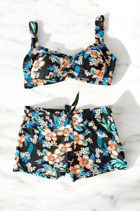 Costum de baie 2 piese, marime mare, cu slipi tip pantaloni scurti, sutien bustiera-embody.ro [2]