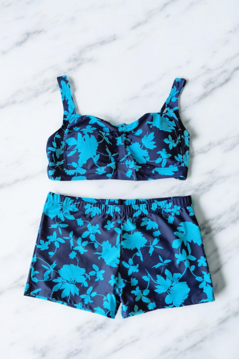 Costum de baie 2 piese, marime mare, cu slipi tip pantaloni scurti, sutien bustiera, embody.ro [2]