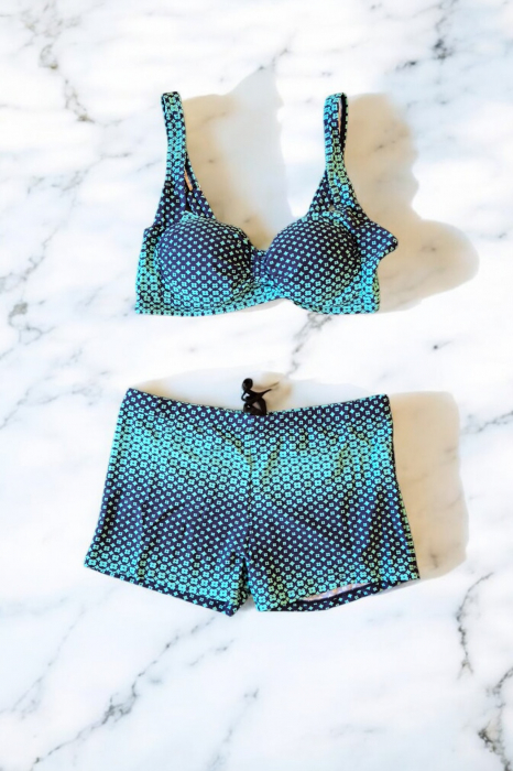 Costum de baie 2 piese, marime mare, cu slipi tip pantaloni scurti, sutien bustiera, embody.ro [2]