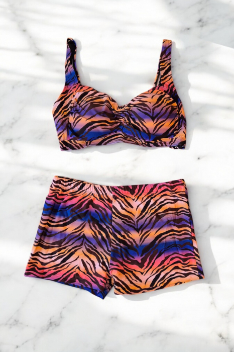 Costum de baie 2 piese, marime mare, cu slipi tip pantaloni scurti, sutien bustiera, embody.ro [2]