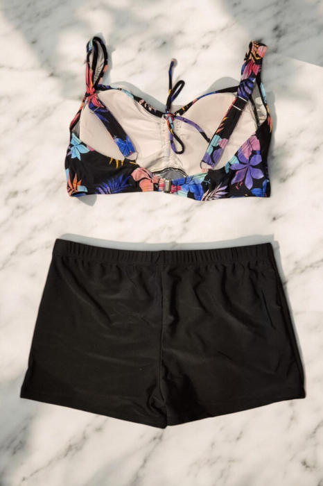 Costum de baie 2 piese, marime mare, slip tip pantaloni scurti, sutien bustiera, alb/negruembody.ro [3]
