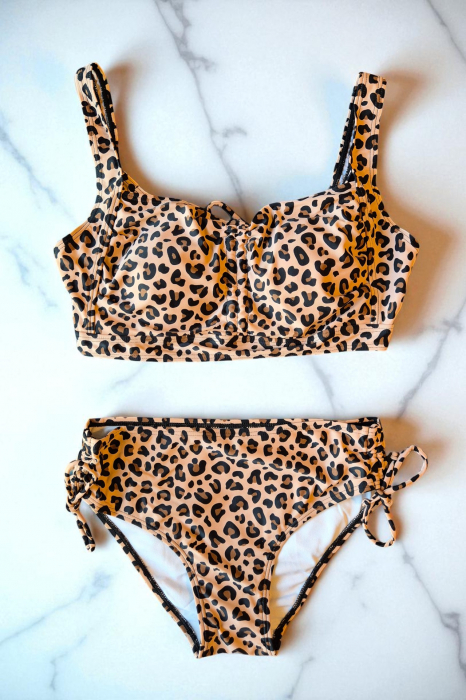Costum de baie dama, 2 piese, sutien tip bustiera si slip clasic, maro animal print, 5002 [3]
